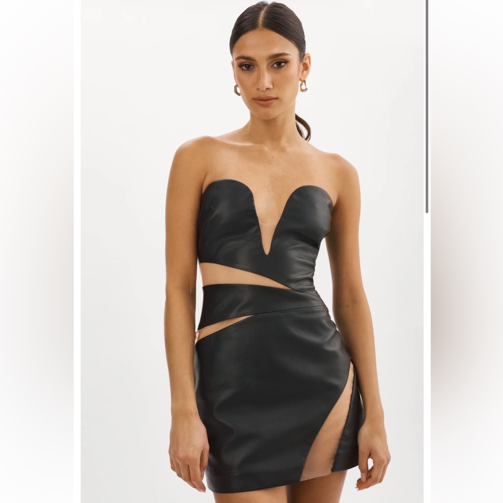 NWT LAMARQUE (Revolve) Garbina 100% Genuine Leather Mini Dress